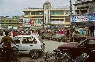 1998 - Busstation in Rawalpindi, Pakistan - Nord-Pakistan: Land und Leute