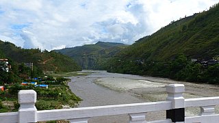 2015 - Tam Khosi Fluss - Ost-Nepal: Landschaft