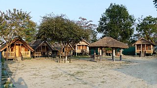 Banashree Eco Camp in Guijan - Indien - Assam - Essen und Schlafen
