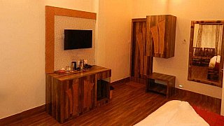 Zimmer und M&ouml;bilierung im Enchanting Majuli - Indien - Assam - Essen und Schlafen