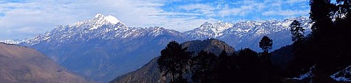 2014 - Ausblick &uuml;ber das Langtang-Gebirge - Helambu-Langtang: Landschaft